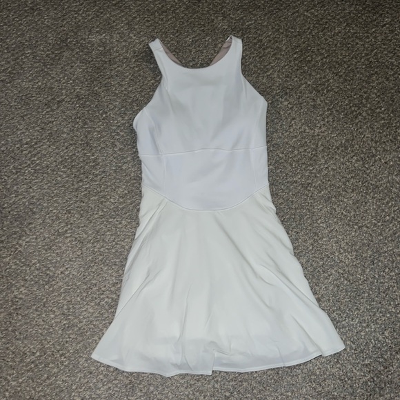 Lululemon court crush dress. 8